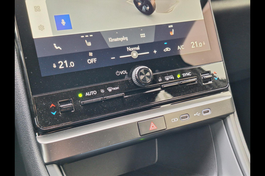 Lexus LBX 1.5 Comfort & Safety Pack | Dodehoekherkenning, Parkeersensoren, Keyless, Stoelverwarming