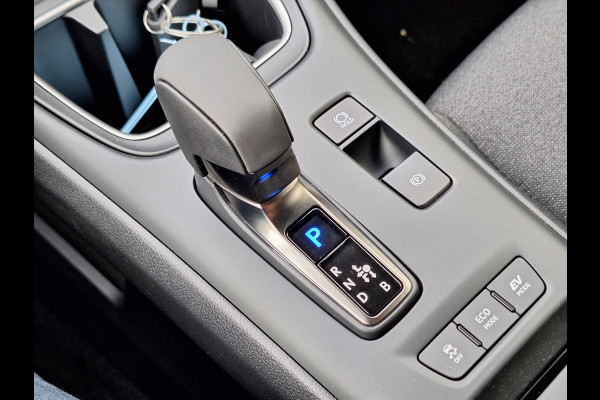 Lexus LBX 1.5 Comfort & Safety Pack | Dodehoekherkenning, Parkeersensoren, Keyless, Stoelverwarming