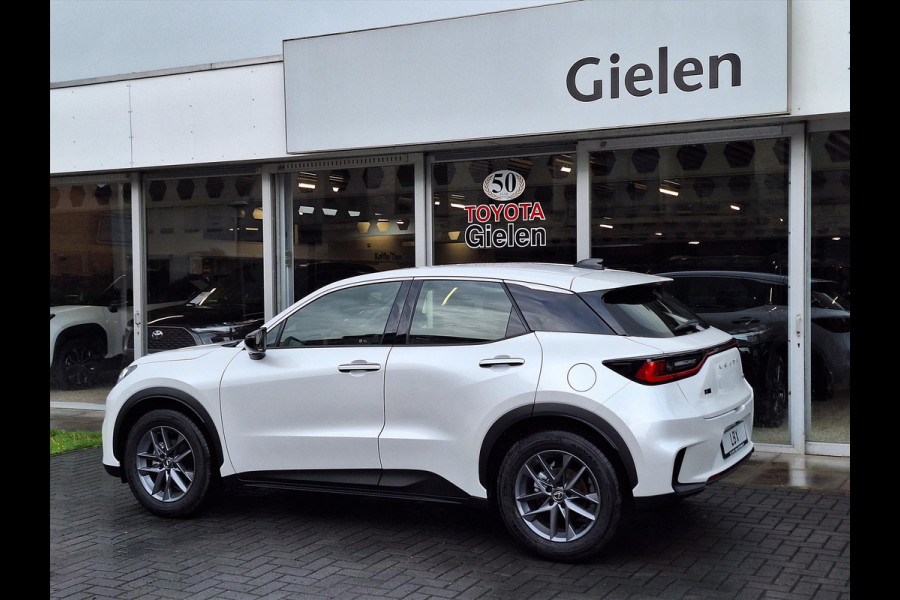 Lexus LBX 1.5 Comfort & Safety Pack | Dodehoekherkenning, Parkeersensoren, Keyless, Stoelverwarming