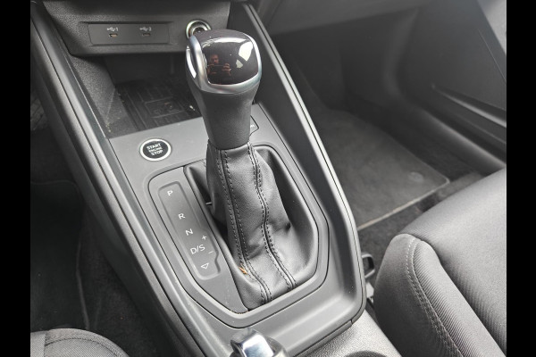Audi A1 30 TFSI S edition | 2023 | RS6 velgen | Black on Black | LED Matrix | Keyless | CarPlay | Privacy glass