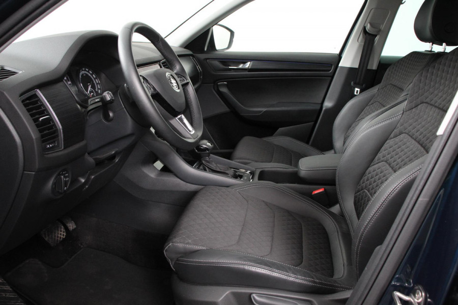 Škoda Kodiaq 1.5 TSI 150pk DSG Ambition 7 persoons | Navigatie | Climate control | Cruise control | Camera | Lichtmetalen velgen | Parkeer sensoren | Stoelverwarming voor
