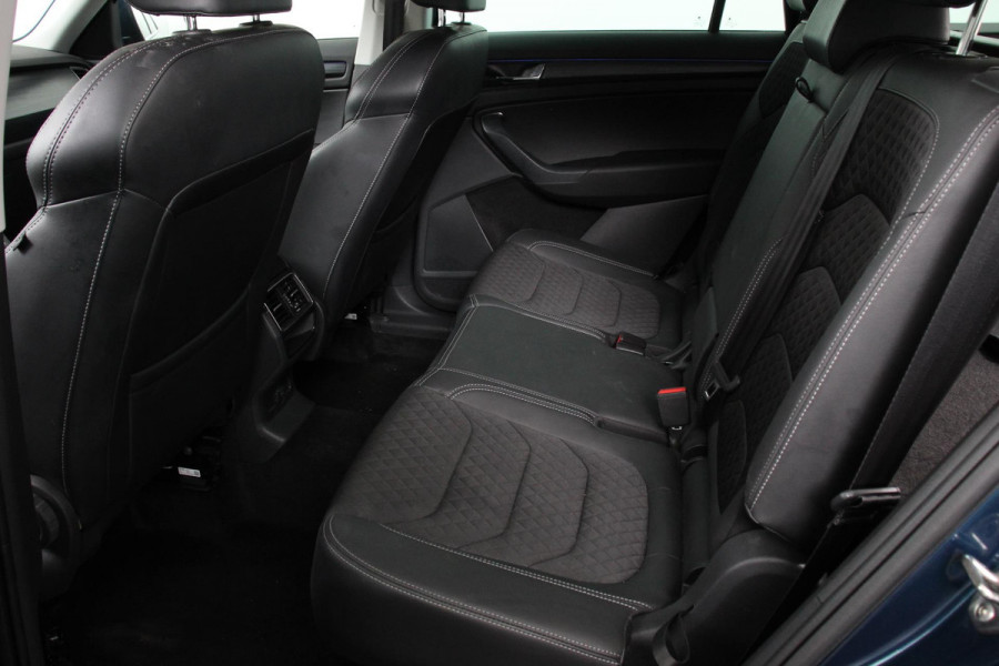 Škoda Kodiaq 1.5 TSI 150pk DSG Ambition 7 persoons | Navigatie | Climate control | Cruise control | Camera | Lichtmetalen velgen | Parkeer sensoren | Stoelverwarming voor