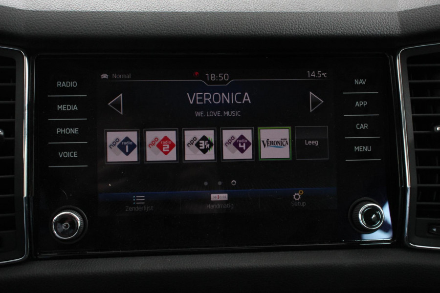 Škoda Kodiaq 1.5 TSI 150pk DSG Ambition 7 persoons | Navigatie | Climate control | Cruise control | Camera | Lichtmetalen velgen | Parkeer sensoren | Stoelverwarming voor