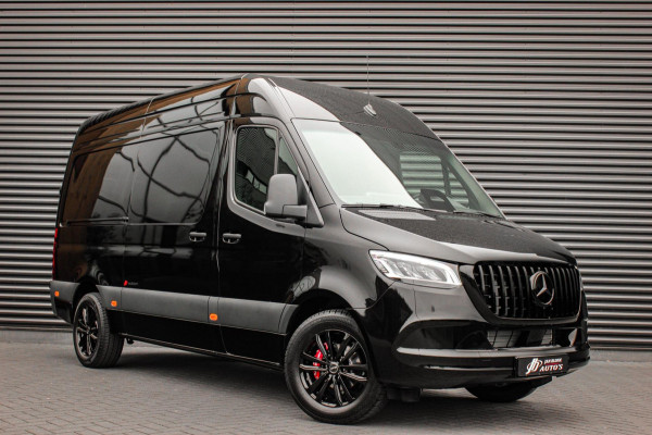Mercedes-Benz Sprinter 319CDI L2H2 RWD 190PK FULL BLACK JB- EDITION / 3500KG / NEW / DIRECT RIJDEN / NAVIGATIE / PDC / FULL / LED