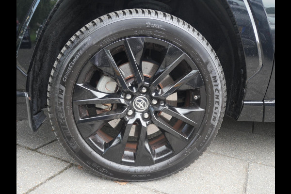 Toyota RAV4 2.5 Hybrid Black Edition | Cruise | Clima | 360° camera | navi | Schuif-kanteldak | Stoelverwarming |