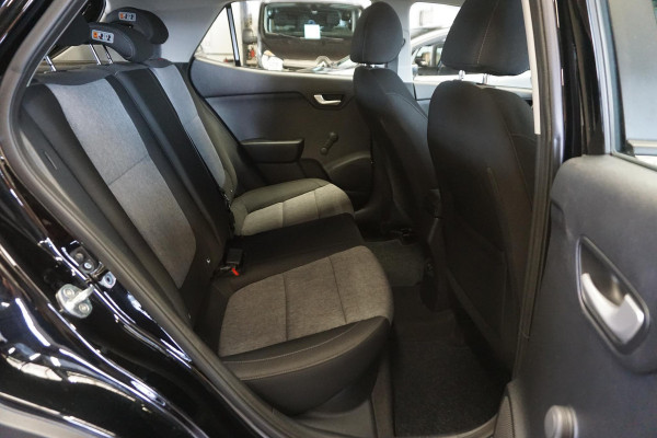 Kia Stonic 1.0 T-GDi 100PK/Trekhaak/17Inch./Camera/ DynamicLine