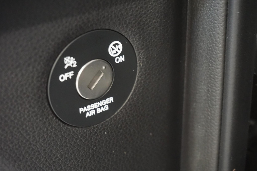 Kia Stonic 1.0 T-GDi 100PK/Trekhaak/17Inch./Camera/ DynamicLine