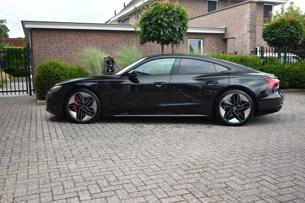 Audi e-tron GT GT 93 kWh 476 PK 1e Eig Dealer o.h Full Option Pano Carbon B&0 Adaptive Keyless 21''