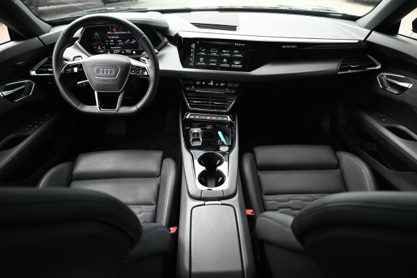 Audi e-tron GT GT 93 kWh 476 PK 1e Eig Dealer o.h Full Option Pano Carbon B&0 Adaptive Keyless 21''