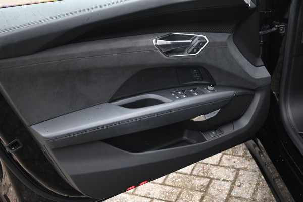 Audi e-tron GT GT 93 kWh 476 PK 1e Eig Dealer o.h Full Option Pano Carbon B&0 Adaptive Keyless 21''