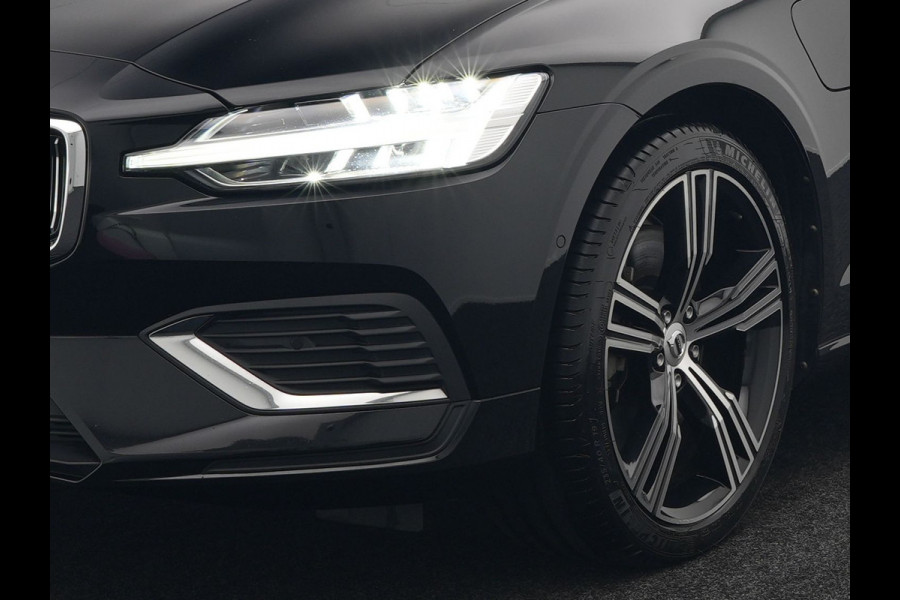 Volvo V60 T6 AWD Inscription Plug In Hybrid 340pk | PHEV | Trekhaak af Fabriek | 360 Camera |  Lederen sportstoelen Memory | Carplay | Keyless | Navigatie | Virtual | DAB |
