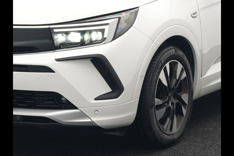 Opel Grandland Turbo Business Elegance 131pk | Camera | Cruise Control | Lederen Sportstoelen Verwarmd | Park Assist | Apple Carplay | Verwarmd Stuur | Navigatie | Virtual | DAB |