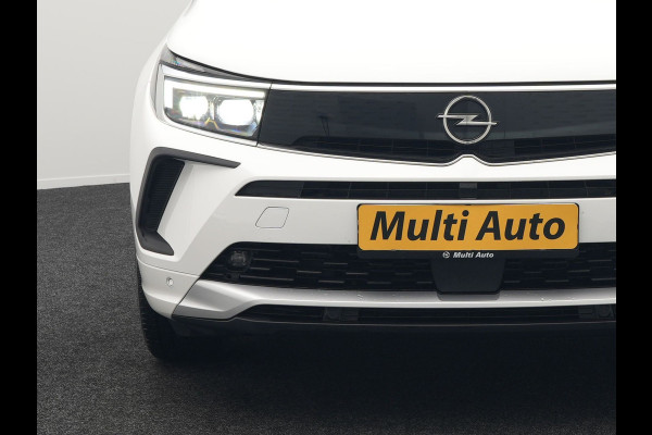 Opel Grandland Turbo Business Elegance 131pk | Camera | Cruise Control | Lederen Sportstoelen Verwarmd | Park Assist | Apple Carplay | Verwarmd Stuur | Navigatie | Virtual | DAB |