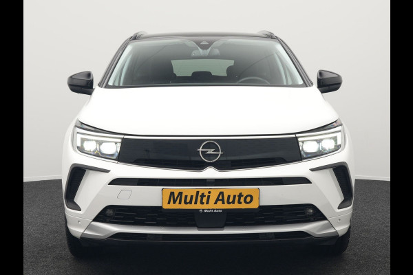 Opel Grandland Turbo Business Elegance 131pk | Camera | Cruise Control | Lederen Sportstoelen Verwarmd | Park Assist | Apple Carplay | Verwarmd Stuur | Navigatie | Virtual | DAB |