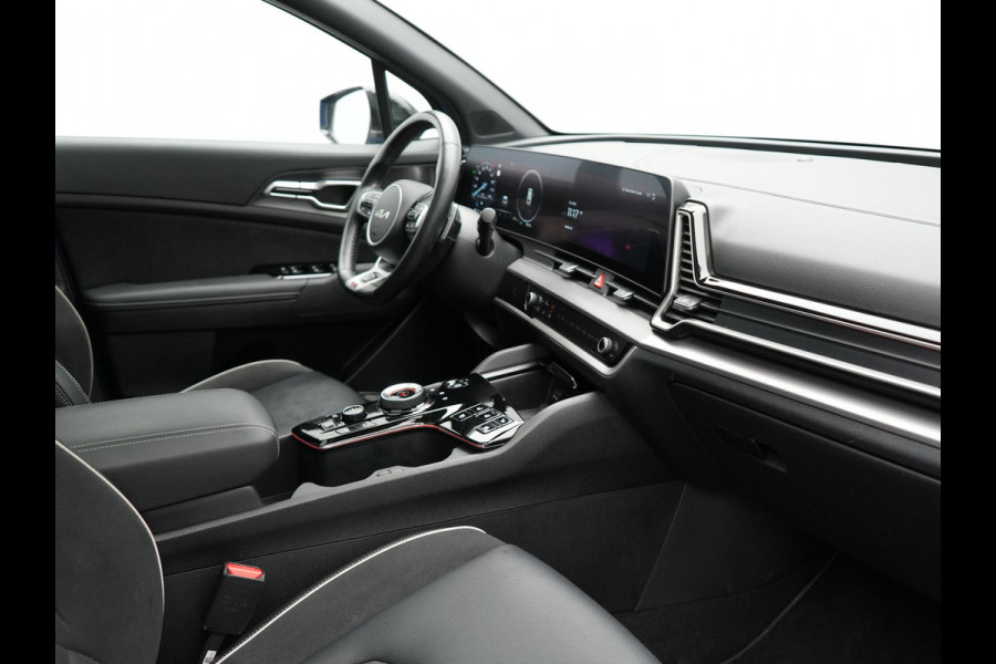 Kia Sportage T-GDi AWD GT-Line Plug In Hybrid 266pk Dealer O.H PHEV | Panodak | Adaptive Cruise | Alcantara Sportstoelen Memory & Ventilatie | Harman Kardon | Navigatie | Verwarmde Stuur & Stoel | Apple Carplay | Virtual | DAB |