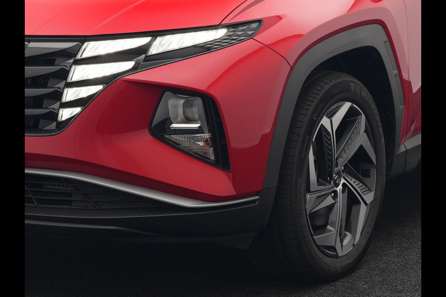 Hyundai Tucson T-GDI Comfort 4WD Plug In Hybrid 266pk Dealer O.H PHEV | Camera | Cruise Control | Apple Carplay | Virtual | DAB | Lane Assist | Navigatie |