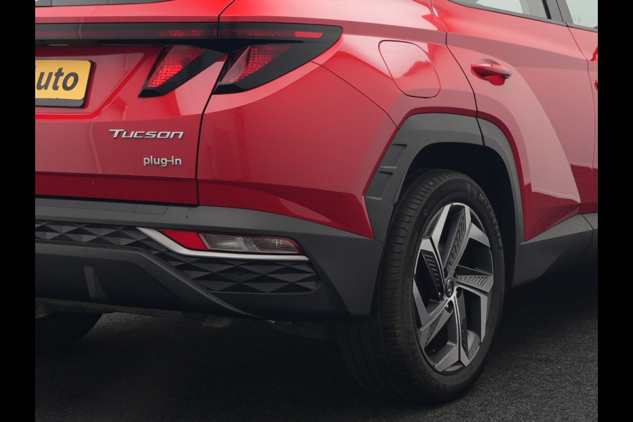 Hyundai Tucson T-GDI Comfort 4WD Plug In Hybrid 266pk Dealer O.H PHEV | Camera | Cruise Control | Apple Carplay | Virtual | DAB | Lane Assist | Navigatie |
