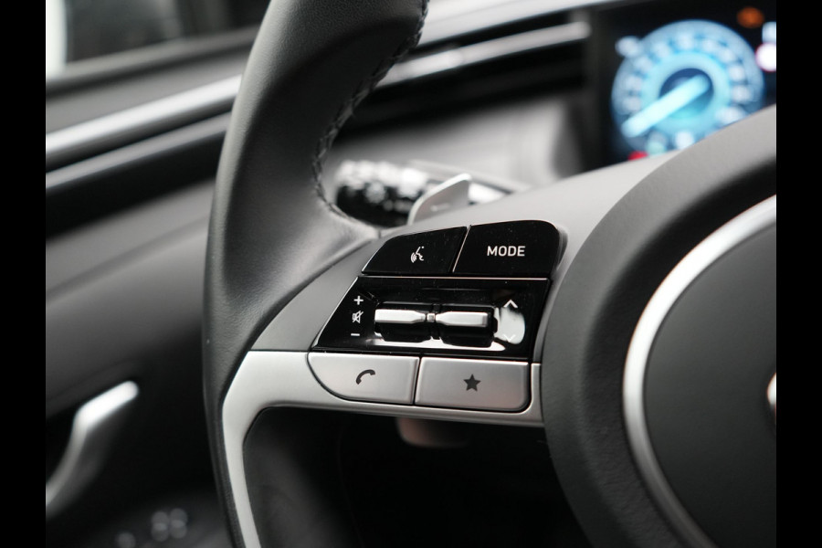 Hyundai Tucson T-GDI Comfort 4WD Plug In Hybrid 266pk Dealer O.H PHEV | Camera | Cruise Control | Apple Carplay | Virtual | DAB | Lane Assist | Navigatie |