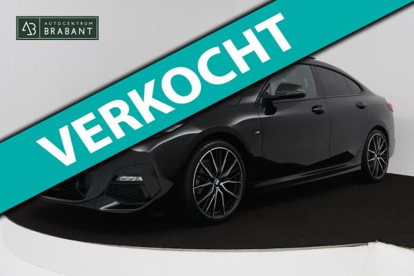 BMW 2 Serie Gran Coupé 218i Executive Edition (PANORAMADAK, ACHTERUITRIJCAMERA, PARKEERSENSOREN, STOELVERWARMING, AUTOMAAT)