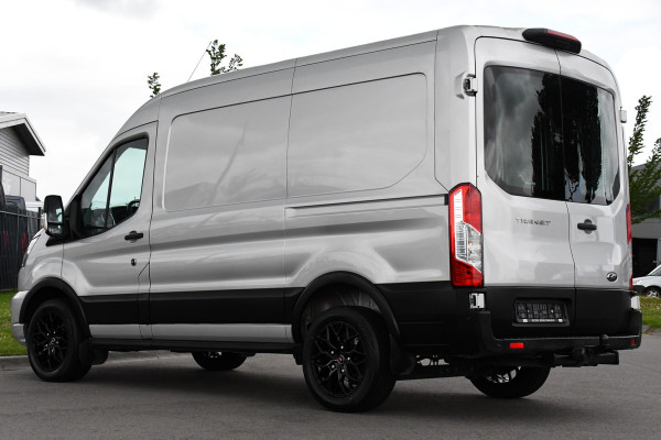 Ford Transit 350 2.0 TDCI L2H2 Limited Raptor Edition Adaptieve Cruise, Camera, Carplay, 185pk, LED, NAVI, Automaat, Trekhaak, Uniek!