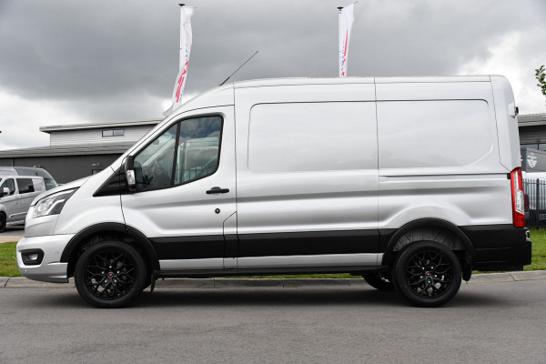 Ford Transit 350 2.0 TDCI L2H2 Limited Raptor Edition Adaptieve Cruise, Camera, Carplay, 185pk, LED, NAVI, Automaat, Trekhaak, Uniek!