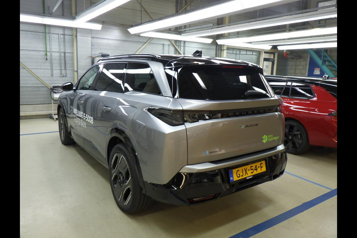 Peugeot E-5008 GT Avantage 73 kWh Peugeot E-5008 GT Avantage 73 kWh