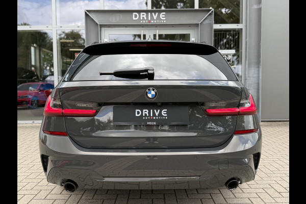 BMW 3 Serie Touring 330e Bus. Ed Plus M-Sport|SOH89%|Pano|Laser|Trekhaak|HUD|Leer|Dravitgrau