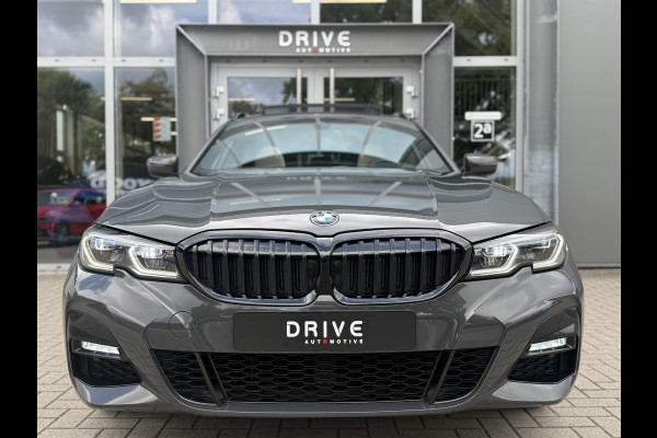 BMW 3 Serie Touring 330e Bus. Ed Plus M-Sport|SOH89%|Pano|Laser|Trekhaak|HUD|Leer|Dravitgrau