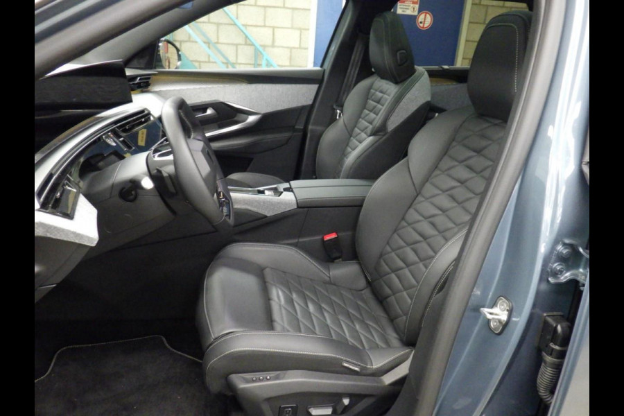 Peugeot E-5008 GT Avantage 73 kWh Leder interieur | Panoramadak