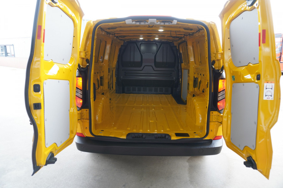 Ford Transit Custom 2.0 TDCI 136PK L2H1 Trend Automaat nr. V113 | Airco | Cruise | Eenmalige Aktieprijs op=op!