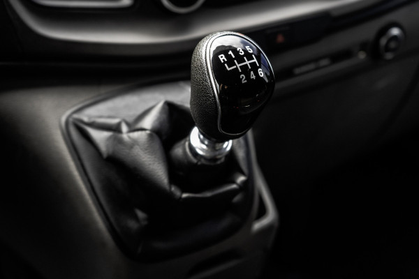 Ford Transit Custom 280 TDCI | L1H1 | LED | 3-Zits | Inrichting | Cruise | Airco | PDC | Euro 6