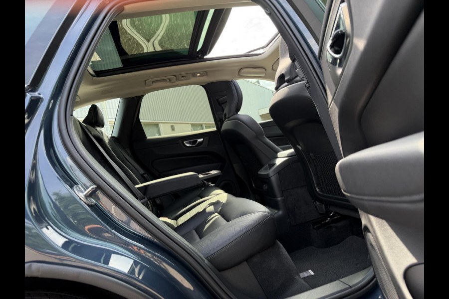 Volvo XC60 2.0 T6 RECHARGE HYBRID AWD 2021 INSCRIPTION EXCLUSIVE PANO LEDER