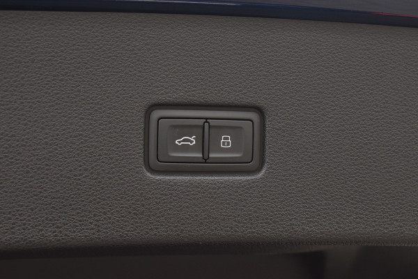 Audi Q8 50 TDI 286pk Quattro S-line | Leer | Pano | Luchtvering | Head-Up