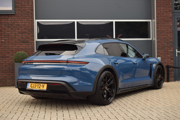 Porsche Taycan Cross Turismo 4S 93 kWh Sport chrono - Luchtvering - Glazen dak - Bose - 21"