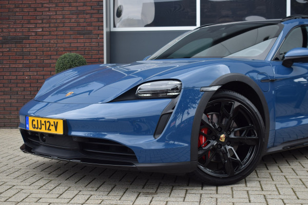 Porsche Taycan Cross Turismo 4S 93 kWh Sport chrono - Luchtvering - Glazen dak - Bose - 21"