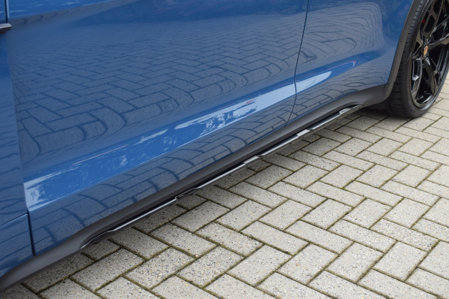 Porsche Taycan Cross Turismo 4S 93 kWh Sport chrono - Luchtvering - Glazen dak - Bose - 21"