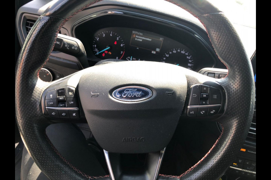 Ford Focus 1.0 EcoBoost ST Line Business | Winter Pack | Trekhaak | Adaptive cruise control | Full LED  | 18 inch | Camera | Bang&Olufsen