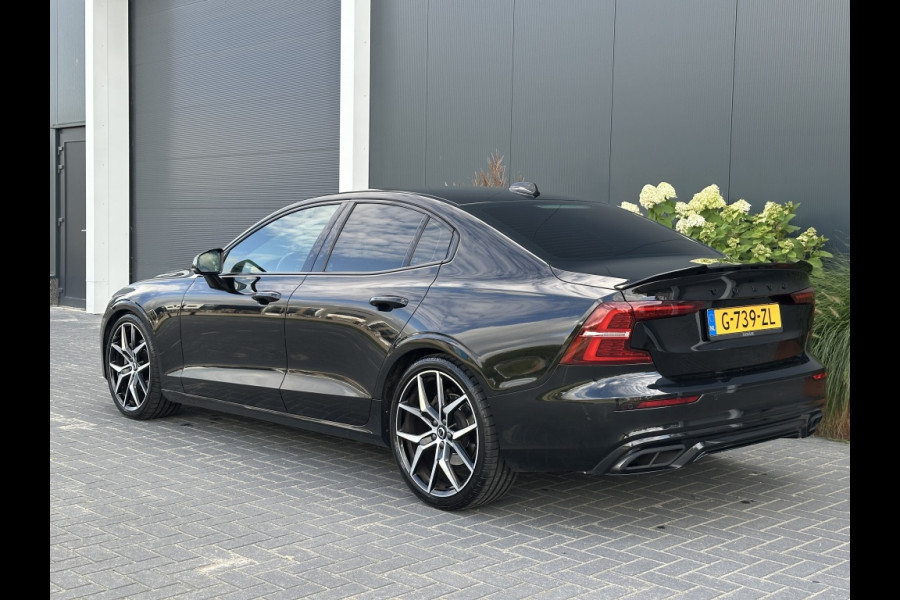 Volvo S60 2.0 T4 R-Design NAVI LEDER SPORTVELGEN HARMAN KARDON