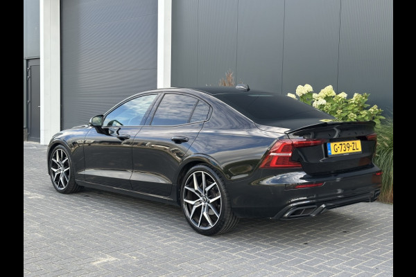 Volvo S60 2.0 T4 R-Design NAVI LEDER SPORTVELGEN HARMAN KARDON