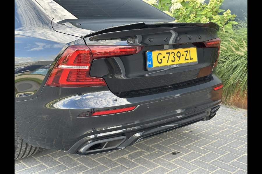 Volvo S60 2.0 T4 R-Design NAVI LEDER SPORTVELGEN HARMAN KARDON