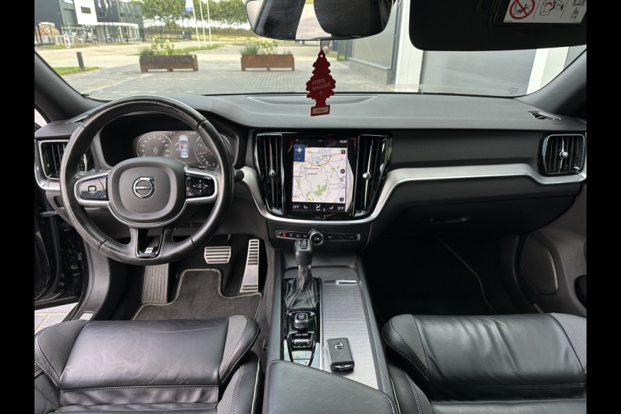 Volvo S60 2.0 T4 R-Design NAVI LEDER SPORTVELGEN HARMAN KARDON