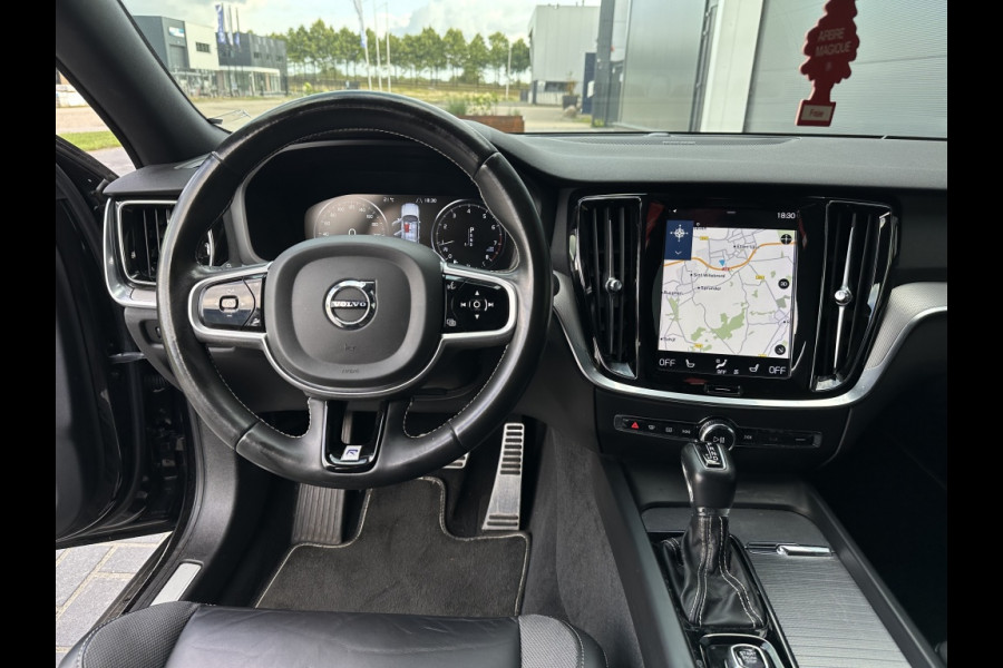 Volvo S60 2.0 T4 R-Design NAVI LEDER SPORTVELGEN HARMAN KARDON
