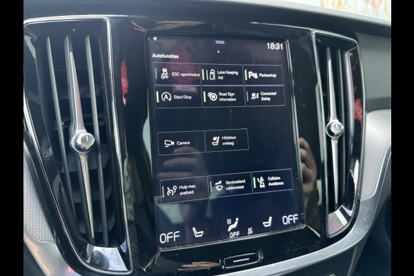 Volvo S60 2.0 T4 R-Design NAVI LEDER SPORTVELGEN HARMAN KARDON