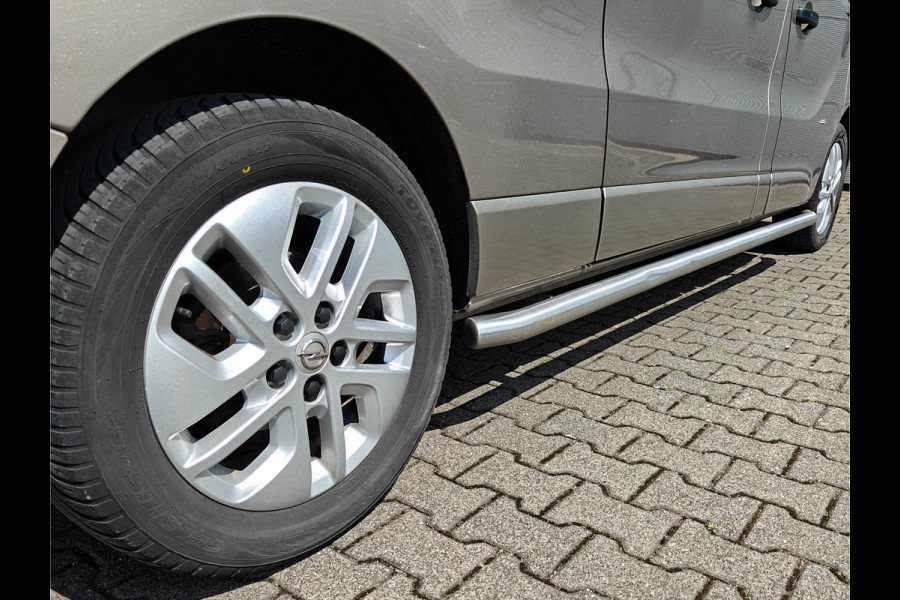 Opel Vivaro 145 PK DC 2x Schuifdeur Trekhaak Airco Camera