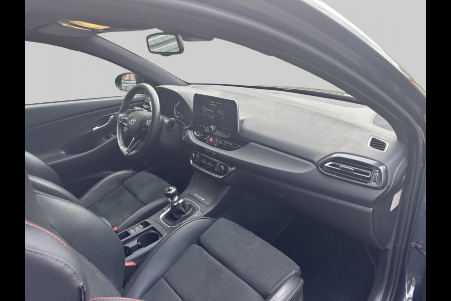 Hyundai i30 1.5 T-GDi MHEV N Line Sky | Dealer onderhouden | Trekhaak