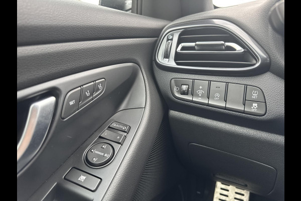 Hyundai i30 1.5 T-GDi MHEV N Line Sky | Dealer onderhouden | Trekhaak