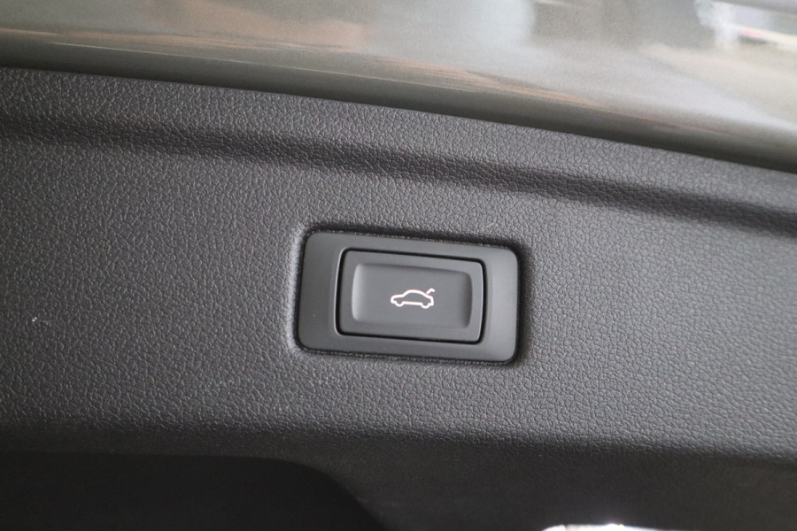 Audi A5 Sportback 35 TFSI S edition Panodak 2x S-line 19'' Keyless Go