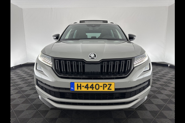 Škoda Kodiaq 1.5 TSI Sportline Business Aut. *PANO | LEATHER-ALCANTARA | FULL-LED | ADAPTIVE-CRUISE | BLIND-SPOT | MEMORY-PACK | CANTON-SOUND | CAMERA | KEYLESS | DIGI-COCKPIT | SPORT/HEATED-SEATS | DAB+ | AMBIENT-LIGHT | CARBON |
