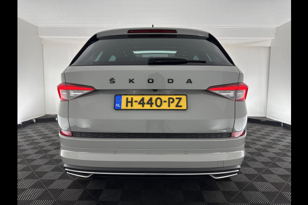 Škoda Kodiaq 1.5 TSI Sportline Business Aut. *PANO | LEATHER-ALCANTARA | FULL-LED | ADAPTIVE-CRUISE | BLIND-SPOT | MEMORY-PACK | CANTON-SOUND | CAMERA | KEYLESS | DIGI-COCKPIT | SPORT/HEATED-SEATS | DAB+ | AMBIENT-LIGHT | CARBON |