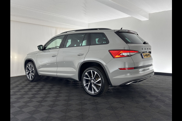 Škoda Kodiaq 1.5 TSI Sportline Business Aut. *PANO | LEATHER-ALCANTARA | FULL-LED | ADAPTIVE-CRUISE | BLIND-SPOT | MEMORY-PACK | CANTON-SOUND | CAMERA | KEYLESS | DIGI-COCKPIT | SPORT/HEATED-SEATS | DAB+ | AMBIENT-LIGHT | CARBON |